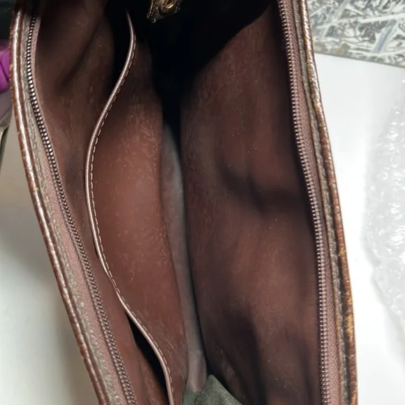 Burberry Zip Pouch - Picture 13 of 14